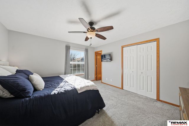 2825 O'Malley Drive, Lincoln, NE 68516