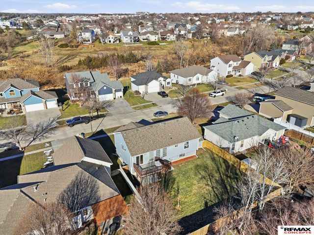 2825 O'Malley Drive, Lincoln, NE 68516