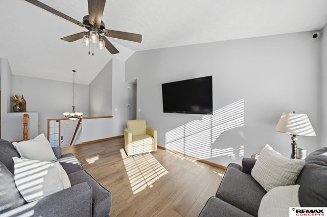 2825 O'Malley Drive, Lincoln, NE 68516