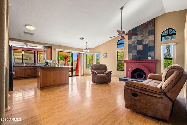 10837 W COTTONWOOD Lane, Avondale, AZ 85392