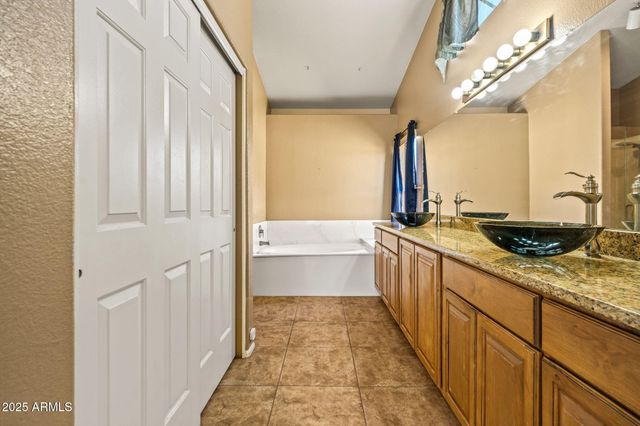 10837 W COTTONWOOD Lane, Avondale, AZ 85392