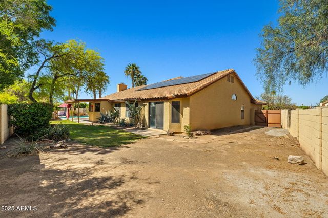 10837 W COTTONWOOD Lane, Avondale, AZ 85392