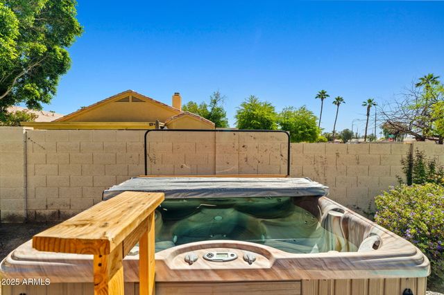 10837 W COTTONWOOD Lane, Avondale, AZ 85392