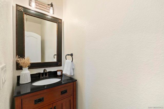 2768 Villas Way, San Diego, CA 92108