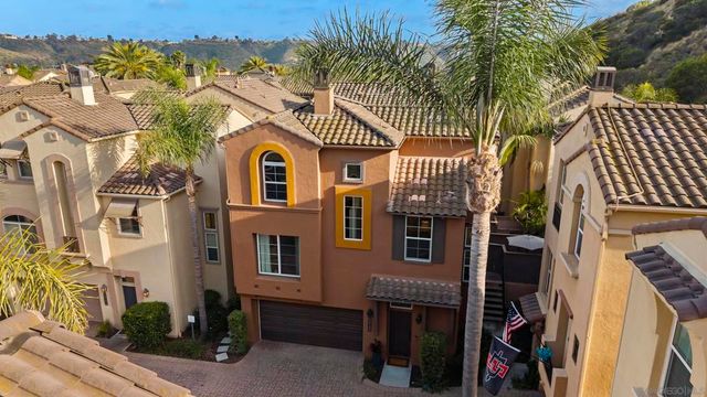 2768 Villas Way, San Diego, CA 92108