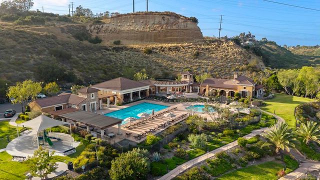 2768 Villas Way, San Diego, CA 92108