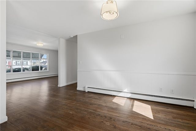 20 Dean Street, Pawtucket, RI 02861