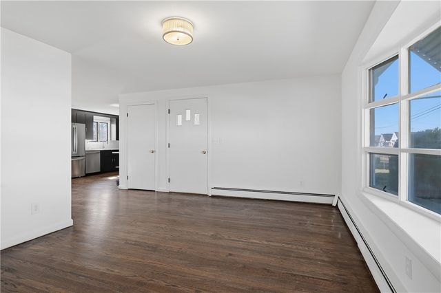 20 Dean Street, Pawtucket, RI 02861