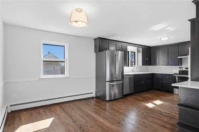 20 Dean Street, Pawtucket, RI 02861