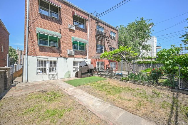 32-69 38th Street, Astoria, NY 11103