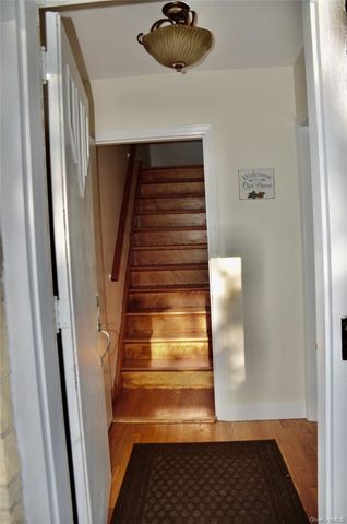 29 Cedar Lane, Ossining, NY 10562