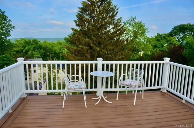 29 Cedar Lane, Ossining, NY 10562