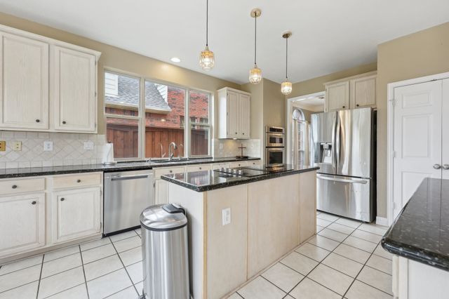 6808 Pentridge Drive, Plano, TX 75024