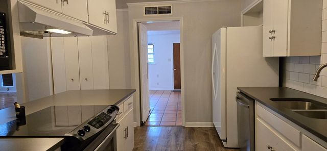 1733 Calle Senderra Road, San Angelo, TX 76904