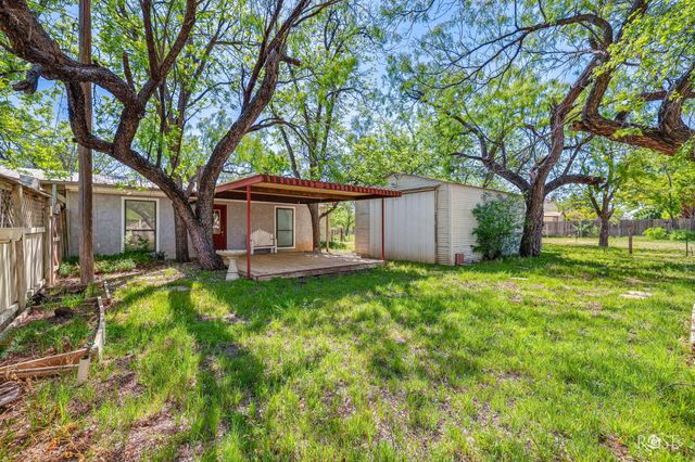 1733 Calle Senderra Road, San Angelo, TX 76904