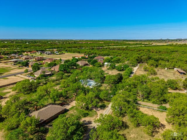 1733 Calle Senderra Road, San Angelo, TX 76904