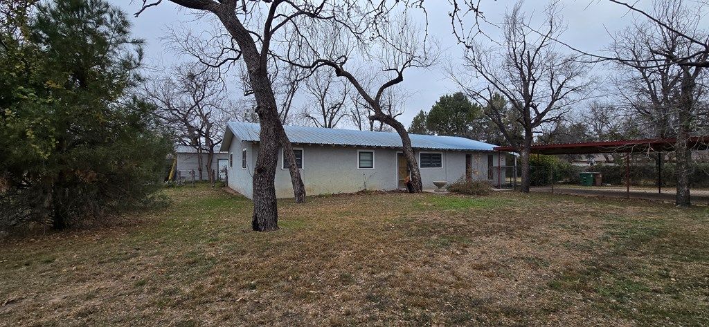 Image 22 of property listing at 1733 Calle Senderra Rd, San Angelo, TX 76904