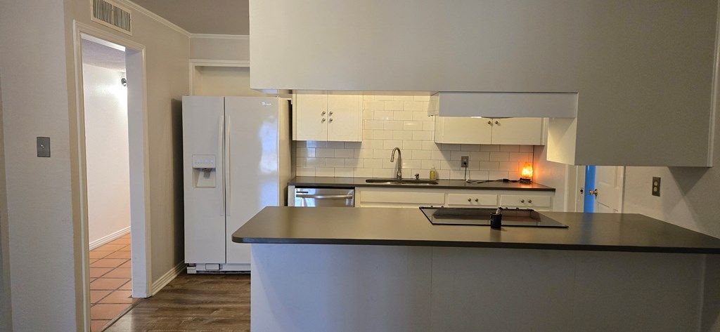 Image 7 of property listing at 1733 Calle Senderra Rd, San Angelo, TX 76904