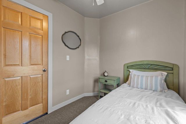 708 W 6TH AVENUE, Oshkosh, WI 54902