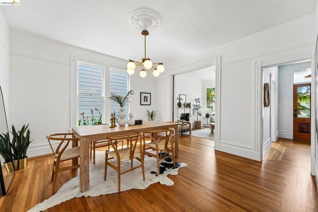 2222 Blake St, Berkeley, CA 94704