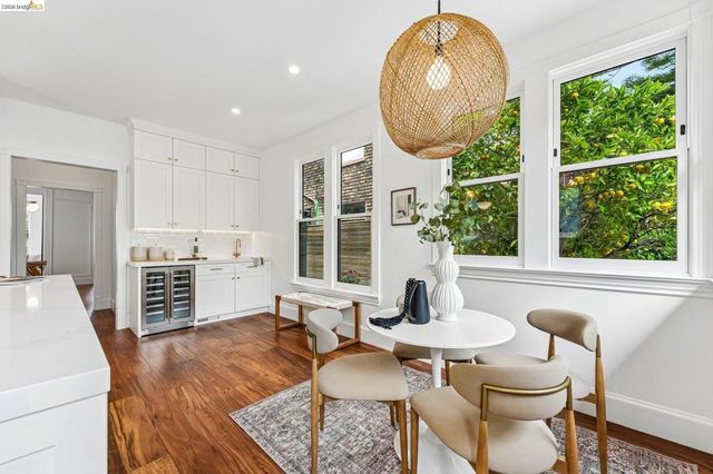 2222 Blake St, Berkeley, CA 94704