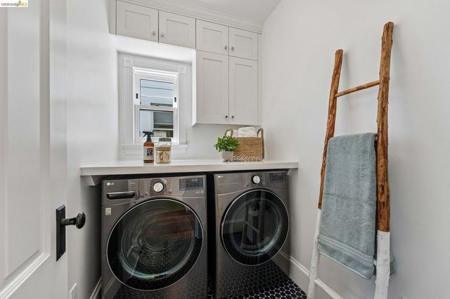 2222 Blake St, Berkeley, CA 94704