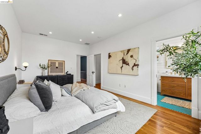 2222 Blake St, Berkeley, CA 94704