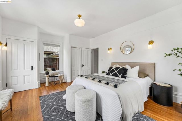 2222 Blake St, Berkeley, CA 94704