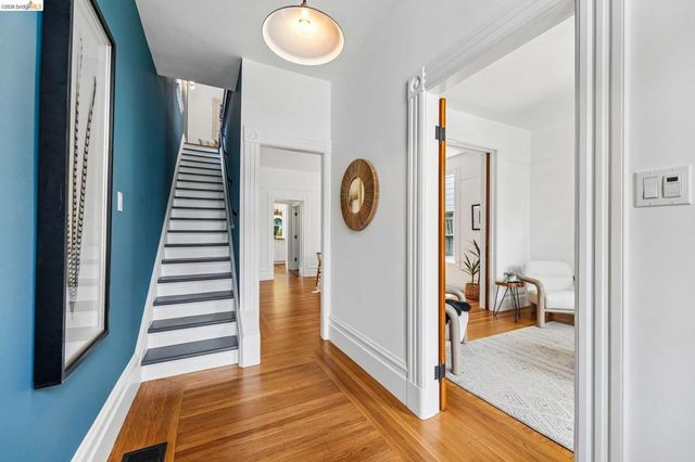 2222 Blake St, Berkeley, CA 94704