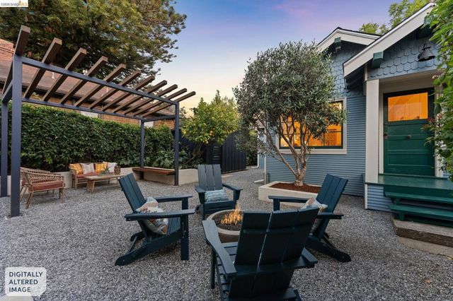2222 Blake St, Berkeley, CA 94704