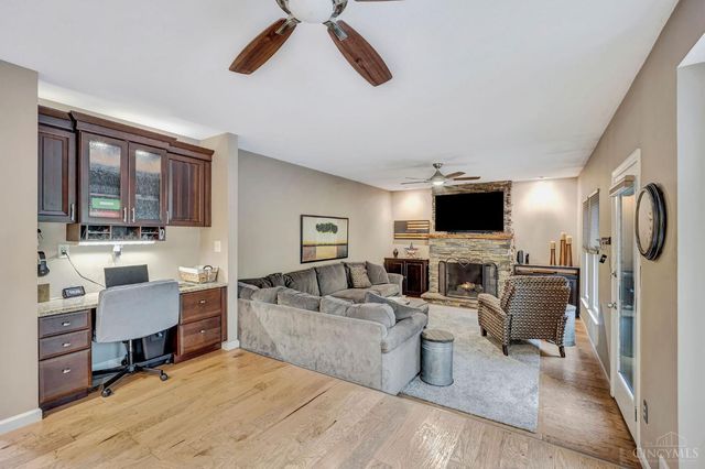 317 Meadowgreen Drive, Harrison, OH 45030