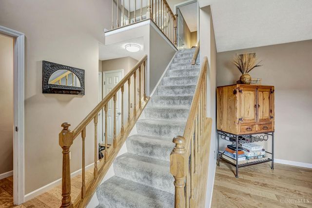 317 Meadowgreen Drive, Harrison, OH 45030