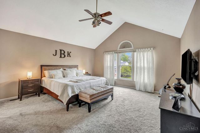 317 Meadowgreen Drive, Harrison, OH 45030