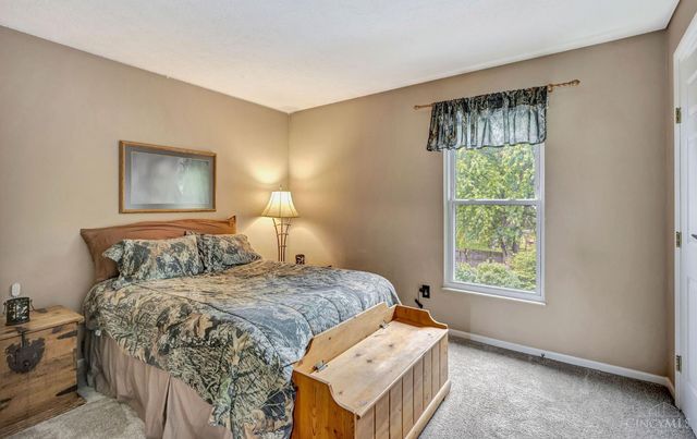 317 Meadowgreen Drive, Harrison, OH 45030