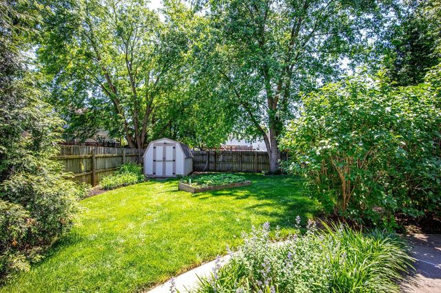 317 Meadowgreen Drive, Harrison, OH 45030