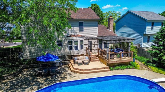 317 Meadowgreen Drive, Harrison, OH 45030