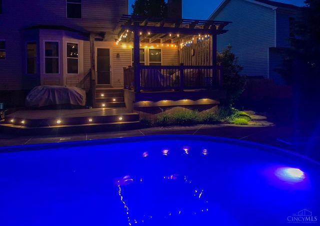 317 Meadowgreen Drive, Harrison, OH 45030