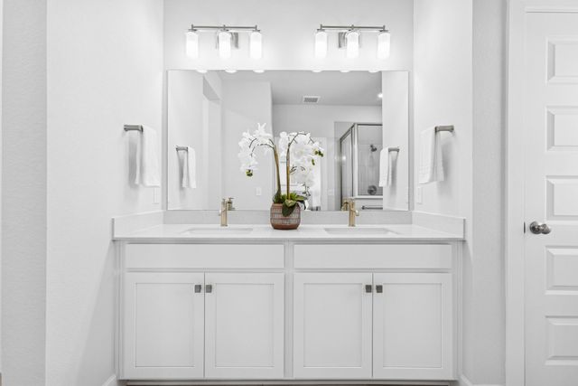 5506 Forks RD, Austin, TX 78747