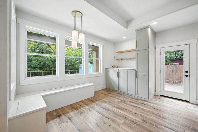 312 Lone Tree Lane, Hickory Creek, TX 75065