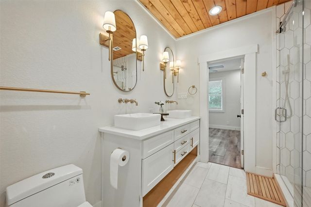 312 Lone Tree Lane, Hickory Creek, TX 75065