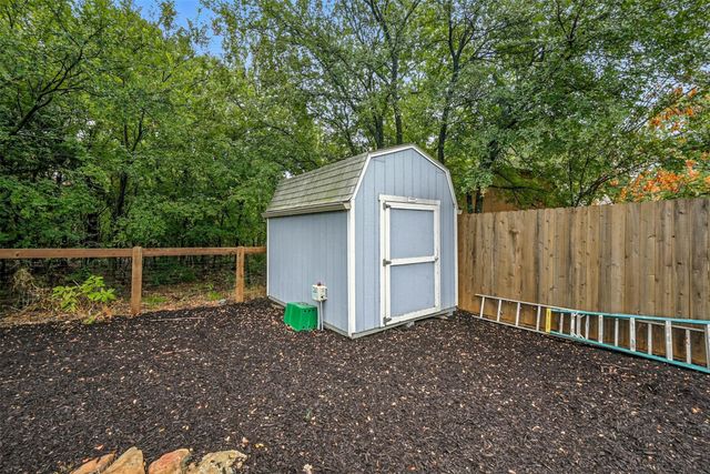 312 Lone Tree Lane, Hickory Creek, TX 75065