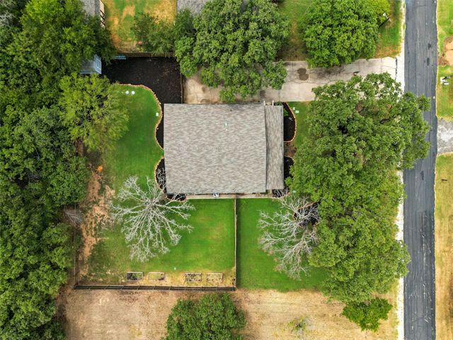 312 Lone Tree Lane, Hickory Creek, TX 75065