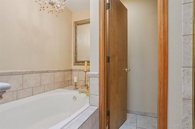 7711 S Monaco Circle, Centennial, CO 80112