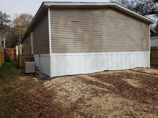 12631 Lazy Cove Drive, Willis, TX 77318