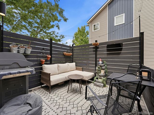 827 Spruce Court, Frederick, CO 80530