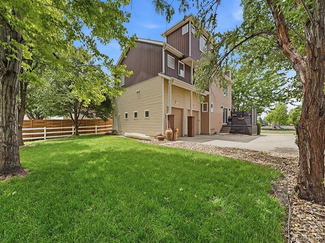 827 Spruce Court, Frederick, CO 80530