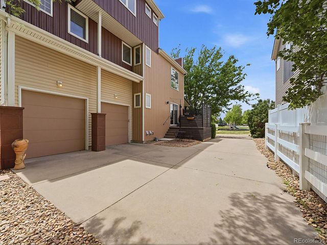 827 Spruce Court, Frederick, CO 80530