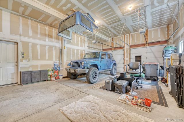 827 Spruce Court, Frederick, CO 80530