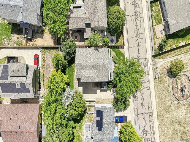 827 Spruce Court, Frederick, CO 80530