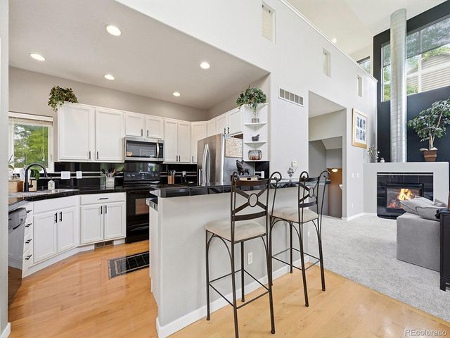 827 Spruce Court, Frederick, CO 80530